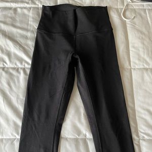 Lululemon Wunder Under leggings